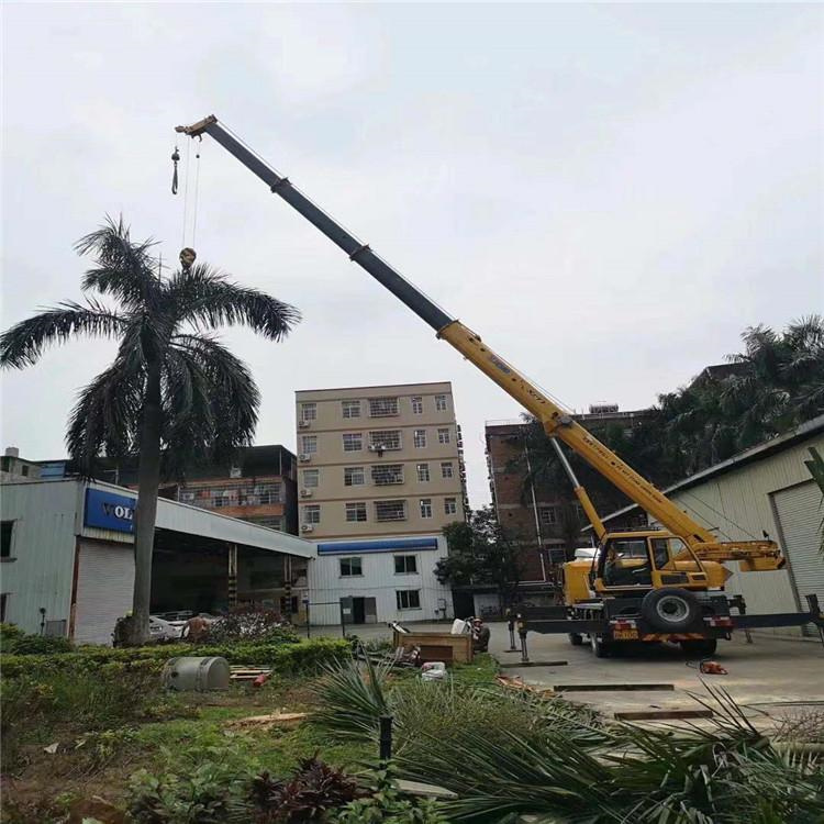 肥东县12吨吊车出租一天的收费标准是什么