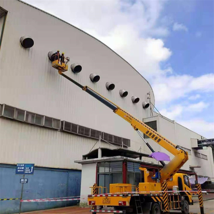 肥东县高空作业车出租服务：专业广告牌安装解决方案